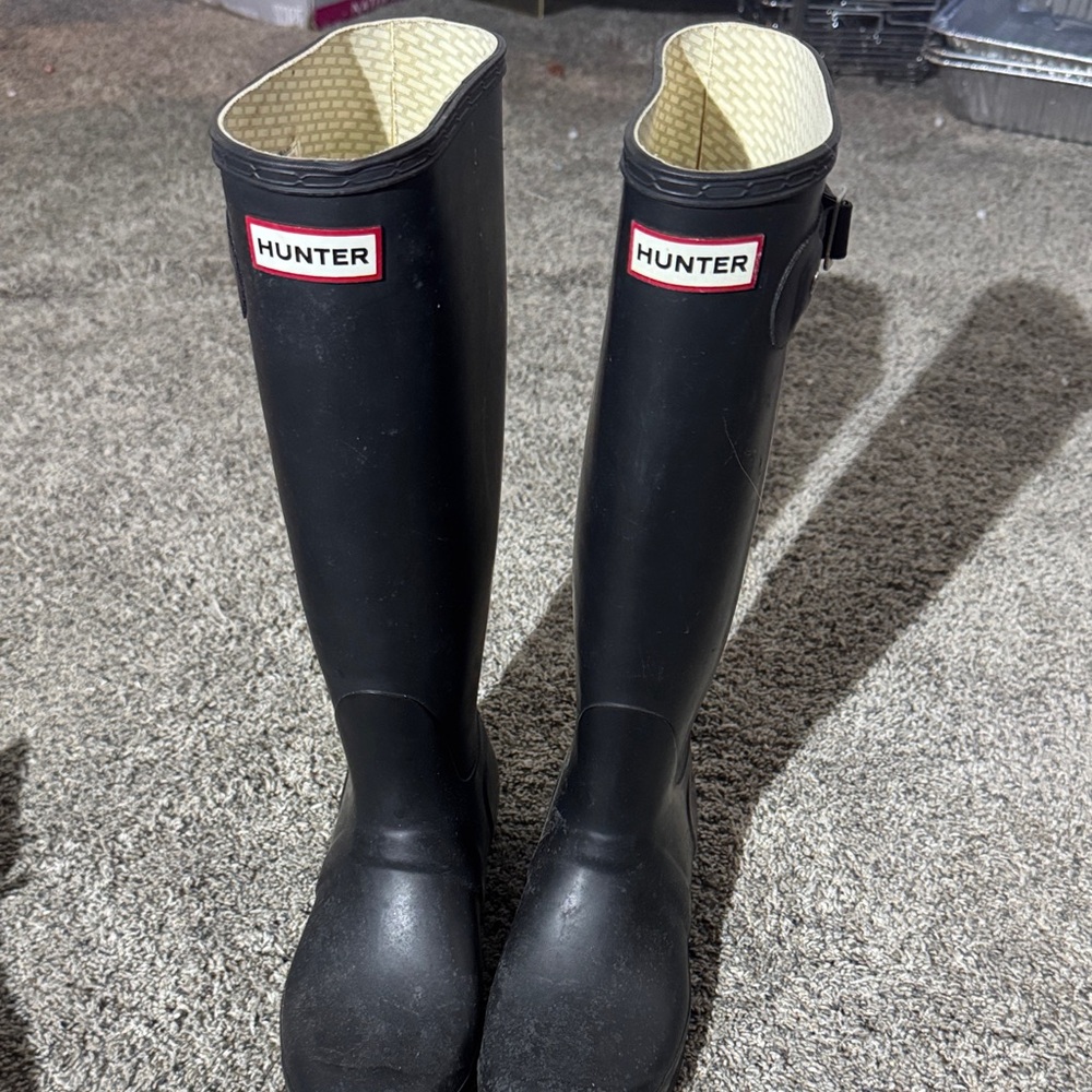 Hunter Classic Black Rain Boots